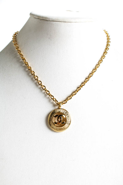 Chanel Womens Vintage CC Logo Circle Mini Pendant Necklace