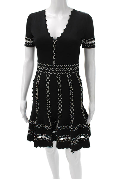 Alexander McQueen Womens Fit & Flare Dress Black V-Neck Short Sleeve S