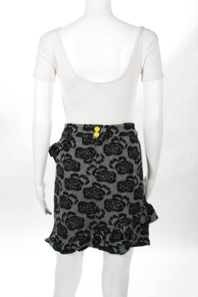 Charlie & Robin Grey Floral Ruffle Stretch Knit Mini Skirt Size Medium