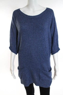 BCBG Max Azria Light Blue Short Sleeve Scoop Neck Pullover Sweater Size Small