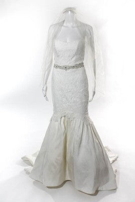 Paloma Blanca Ivory Lace Beaded Strapless Mermaid Wedding Gown Size 8
