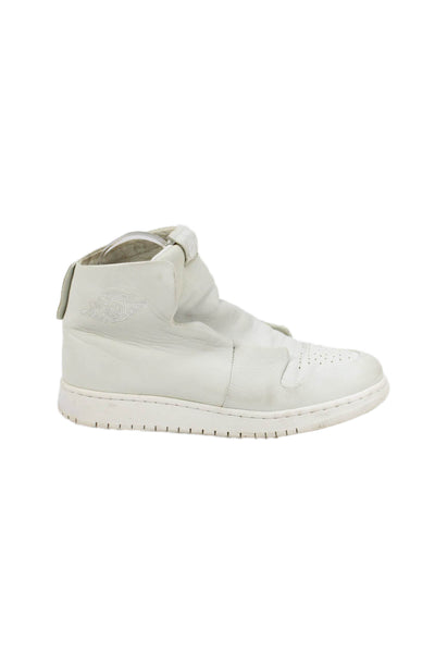 Nike Womens Perforated Air Jordan 1 Sage XX Sneakers White Leather Size 8