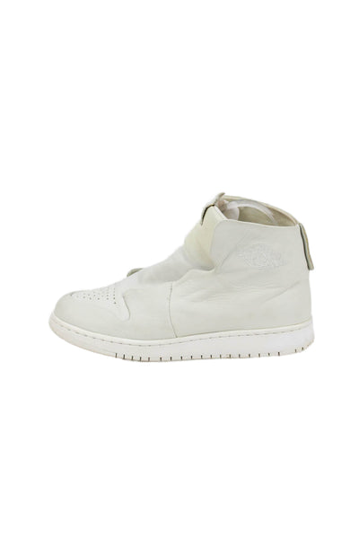 Nike Womens Perforated Air Jordan 1 Sage XX Sneakers White Leather Size 8