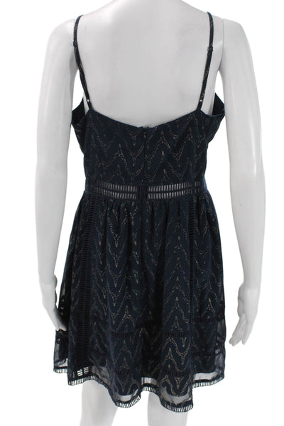 NBD Women Fit & Flare Blue Chevron V-Neck Sleeveless Knee Length Dress Size L