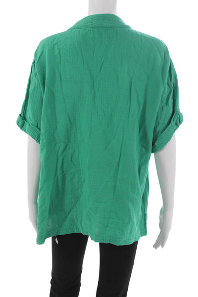 Xirena Women Basic Cotton V Neck Short Sleeve Blouse Green Size M