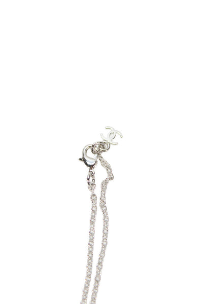 Chanel Womens Engraved Lobster Claw Closure Pendant Necklace Silver