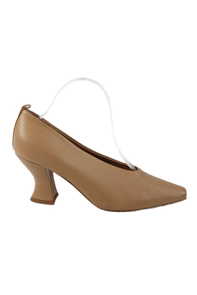 Bottega Veneta Womens Leather Pointed Toe Pumps Camel Brown Size 37.5 7.5