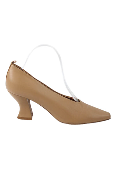 Bottega Veneta Womens Leather Pointed Toe Pumps Camel Brown Size 37.5 7.5