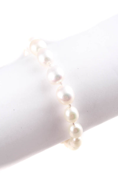 Chains and Pearls Womens White Icicle Pearl Bracelet