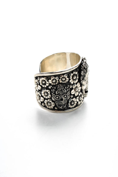 Designer Womens Silver Tone Wide Metal Floral Calavera Skull Cuff Bracelet