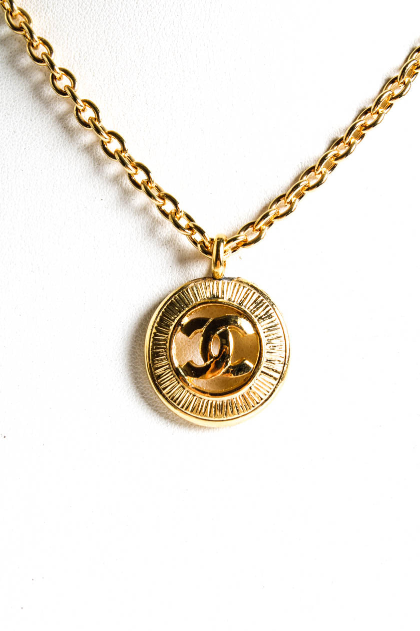 Chanel Gold & Black Leather 'CC' Medallion Chain Belt Q6AFTM17KB008