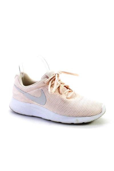 Nike Women's Athletic Shoe Peach Size 7