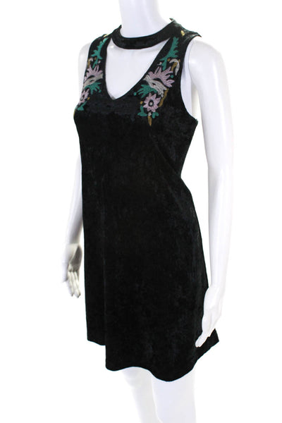 THML Women's Sleeveless Crushed Velvet Embroidered Shift Dress Black Size S