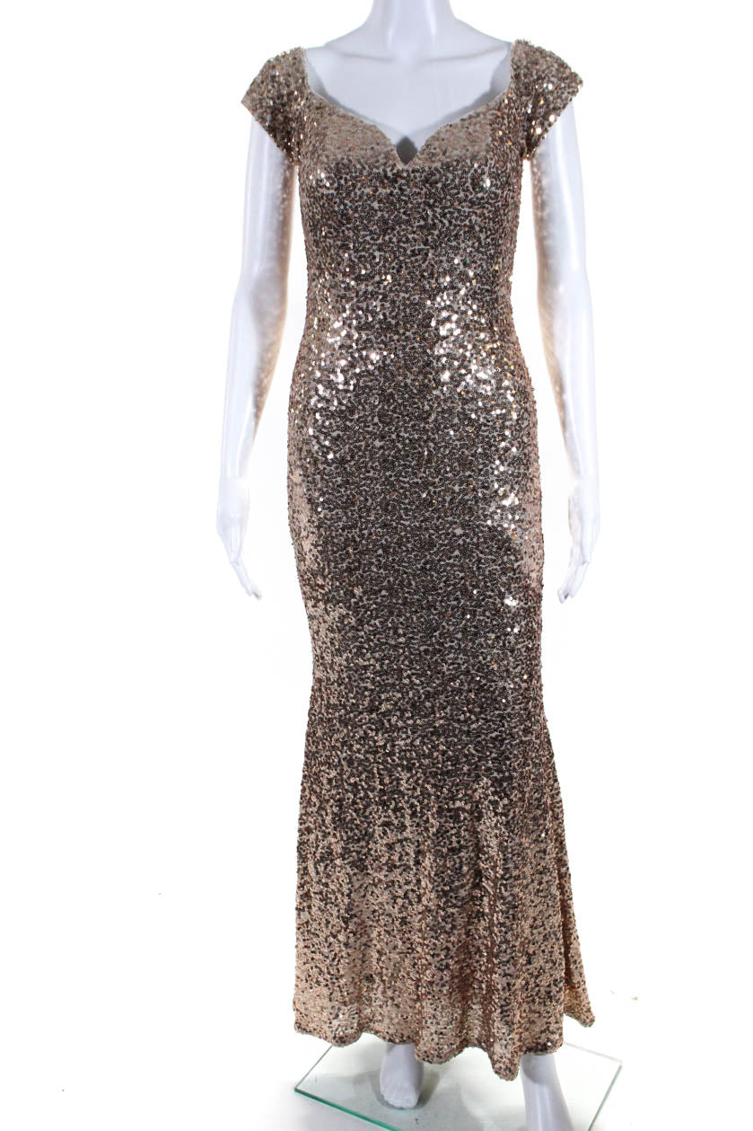 BADGLEY MISCHKA Sequin Gown in Gold (2) - More Than You Can Imagine