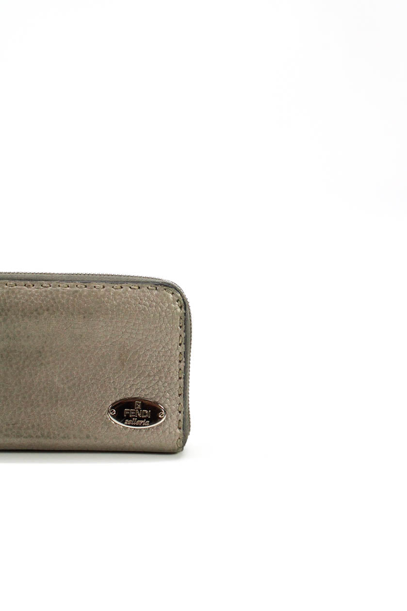 Fendi Women's Selleria Short Leather Wallet