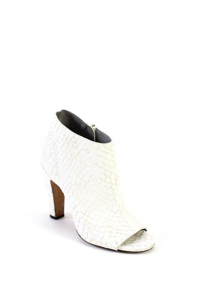Vince. Women's Peep Toe Textured Ankle Heels White Size 6