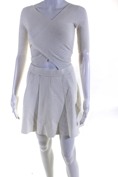 Clun Monaco Women's Short Sleeve Ribbed Knit V-Neck A-line Dress White Size S