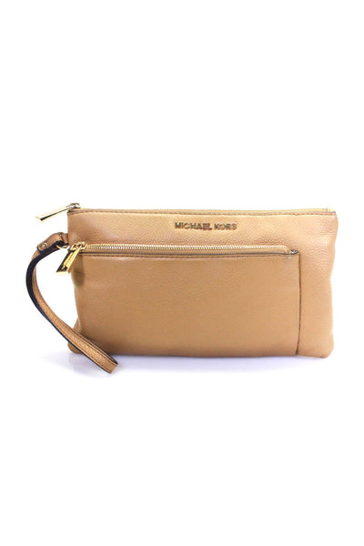 Michael Kors Womens Leather Zipped Gold Tone Medallion Wristlet Handbag Yellow