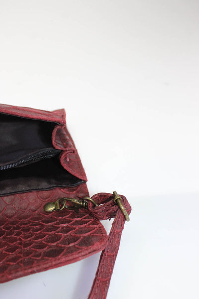 Lavorazione Womens Embossed Leather Faux Snakeskin Crossbody Handbag Red