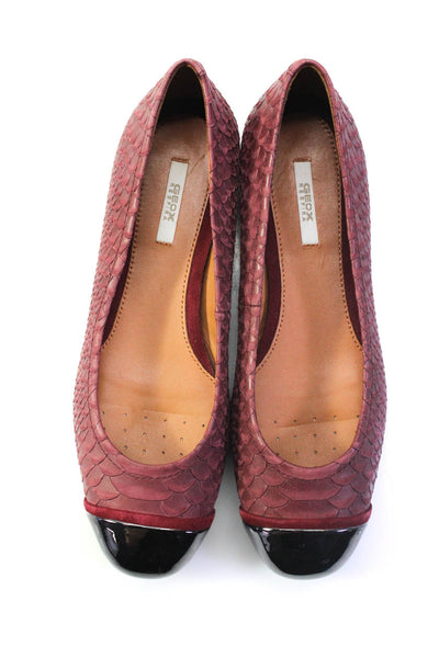 Geox Women's Leather Round Toe Snakeskin Print Flats Burgundy Size 4