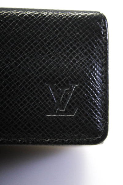 Louis Vuitton Women's Trifold Keychain Money Clip Taiga Leather Wallet Black Siz