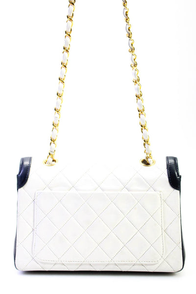 Chanel Womens Quilted CC Turnlock Vintage Flap Handbag White Navy C23070203