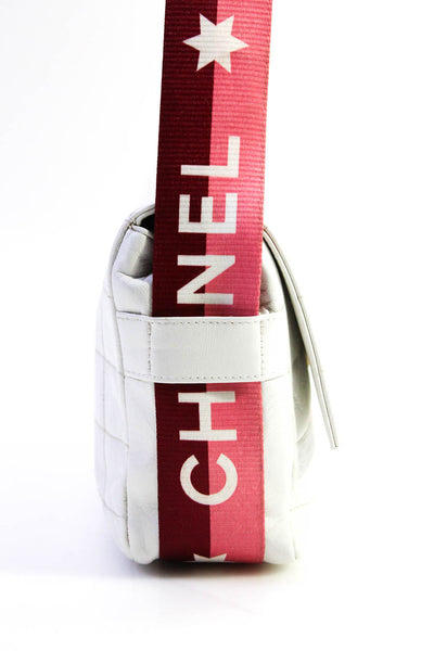 Chanel Womens Logo Strap CC Quilted Sport Chocolate Bar Handbag White Red E23005