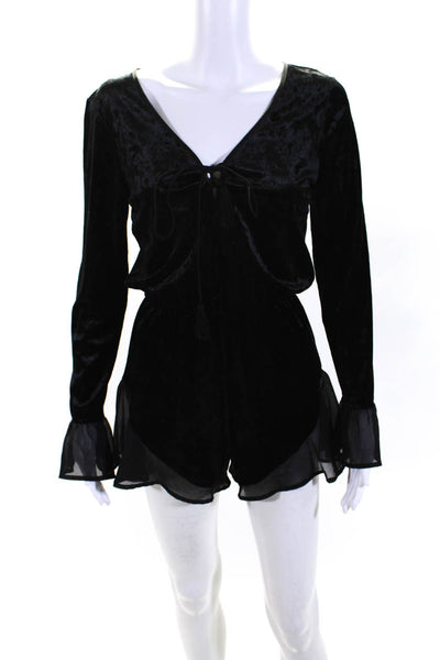 Band of Gypsies Womens Lace Up V Neck Long Sleeve Velvet Romper Black Size Small