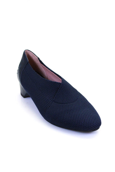 Taryn Rose Women's Round Toe Slip-On Work Wear Leather Shoe Navy Blue Size 7.5