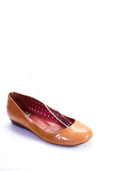 Lilith Womens Slip On Wedge Heel Round Toe Ballet Flats Orange Patent Leather 37