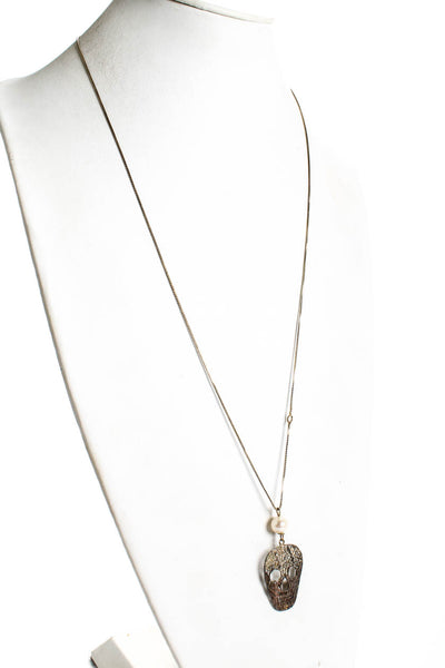Ioselliani Women's Gold Tone Imitation Pearl Accent Skull Pendant Necklace 20.5"