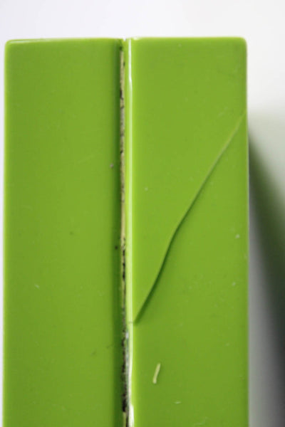 Nada Sawaya Womens Acrylic Lip Print Magnetic Closure Clutch Bag Purse Green