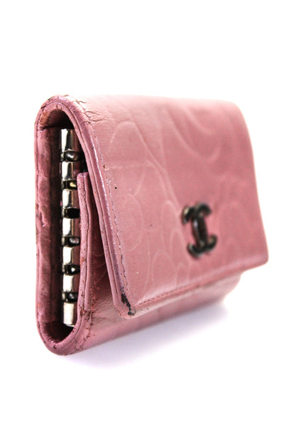 Chanel Womens CC Camellia Embossed Trifold Leather Key Holder Pink