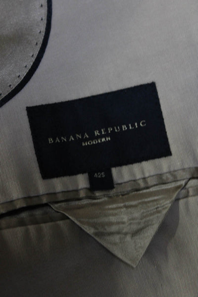 Banana Republic Men's Long Sleeves Lined Three Button Jacket Beige Size 42