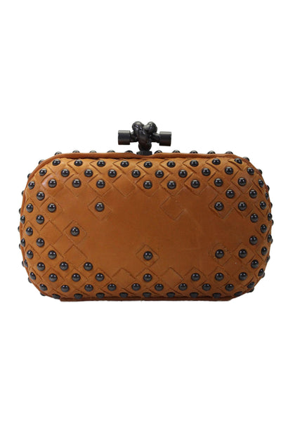 Bottega Veneta Womens Waxy Nappa Intrecciato Studded Knot Clutch Handbag Brown