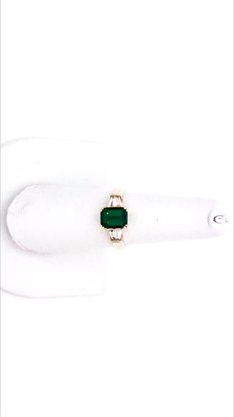 Designer Womens 14K Yellow Gold 1.20ct Lab Created Emerald 3 Stone Ring 1.50CTW