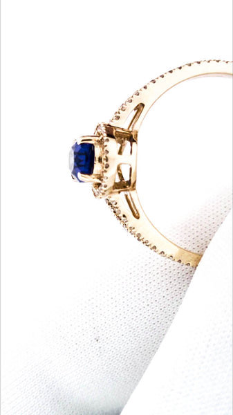 Designer Womens 14K Yellow Gold 0.58ct Lab Created Blue Sapphire Oval Ring 1.33C