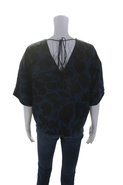 No. 6 Store Womens Silk Blue Floral V-Neck Short Sleeve Blouse Top Size 2