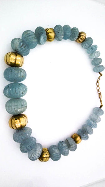 Designer Womens 20kt Yellow Gold + Carved Aquamarine Bead Necklace 18"