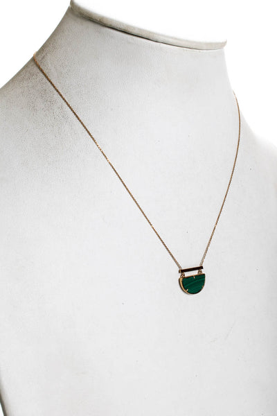 Designer Womens 14K Yellow Gold Malachite Half Moon Pendant Necklace 18" 2.3g