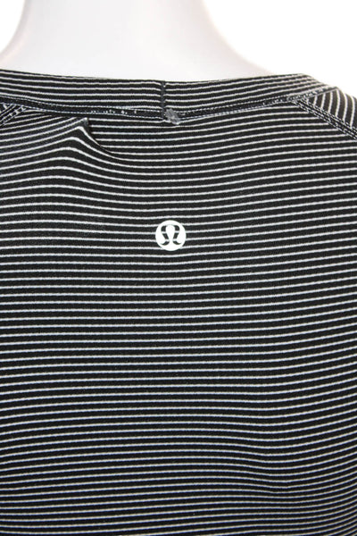 Lululemon Womens Stripe Printed Round Neck Activewear T-Shirt Black Size 4