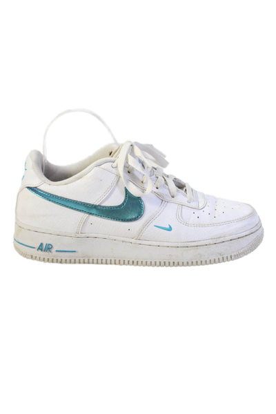 Nike Boys Lace Up Perfoated Metallic Logo Air Force 1 Sneakers White Size 7