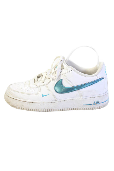 Nike Boys Lace Up Perfoated Metallic Logo Air Force 1 Sneakers White Size 7
