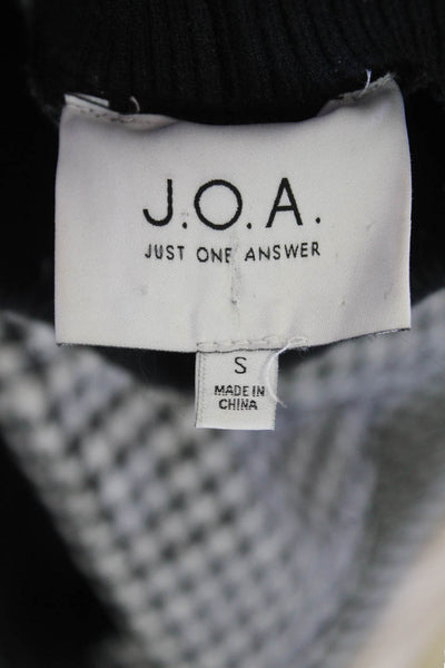 J.O.A. Womens Houndstooth Print Turtleneck Sweater Black White Size Small