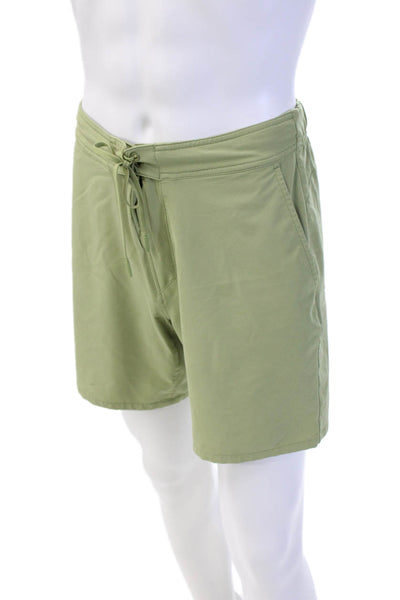Ten Thousand Mens Elastic Waist Three Pocket Activewear Shorts Green Size S