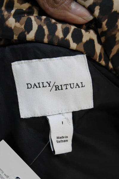 Daily/Ritual Womens Black Quilted Puffer Jacket Animal Print Snap Size 1