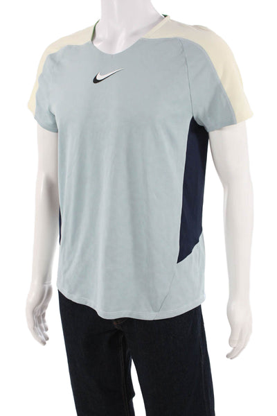 Nike Mens Light Blue Solid T-Shirt Recycled Polyester Spandex Size M