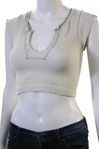 Out From Under Womens Cropped V-Neck Basic White Tank Short Sleeve Size XS