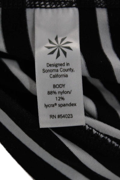 Athleta Womens Black Striped Capri Leggings Size M