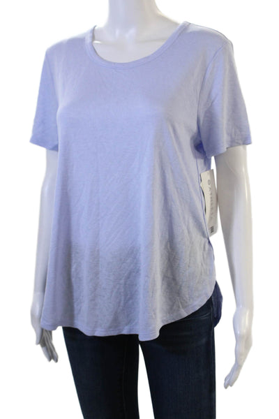 Athleta Womens Basic Light Blue T-Shirt Short Sleeve Round Neck Size M